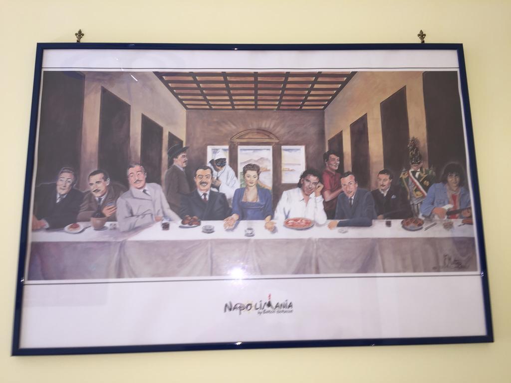 B&B Quattro Palazzi Napoli Centro Bagian luar foto