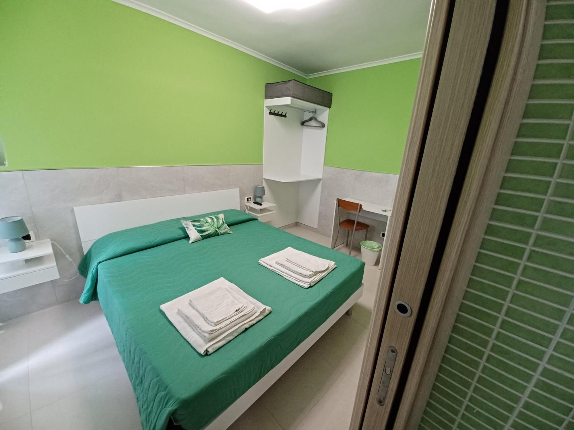 B&B Quattro Palazzi Napoli Centro Bagian luar foto