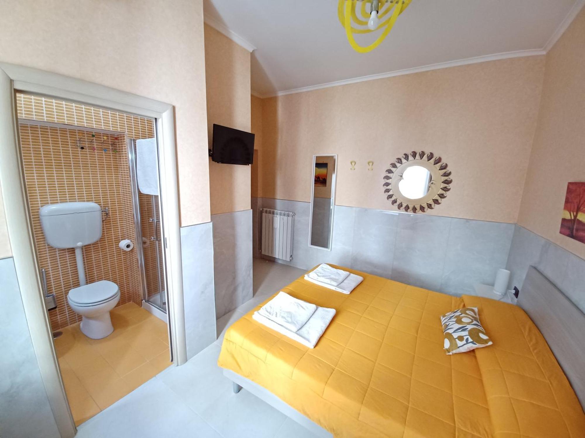 B&B Quattro Palazzi Napoli Centro Bagian luar foto