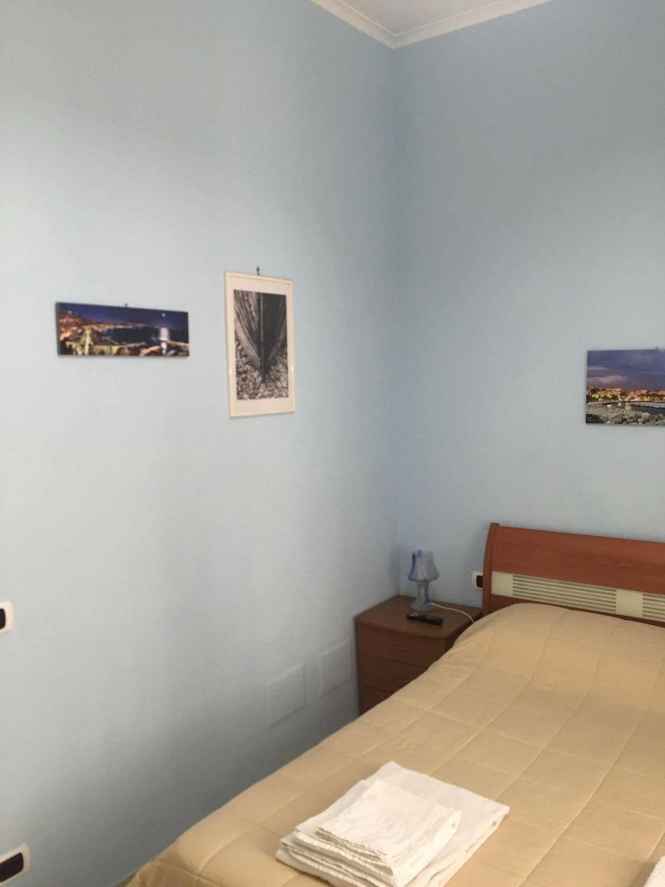 B&B Quattro Palazzi Napoli Centro Bagian luar foto
